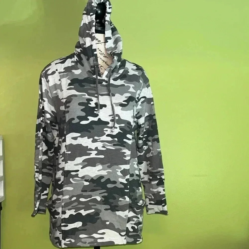 New Directions Gray Hoodie Size Medium NWOT